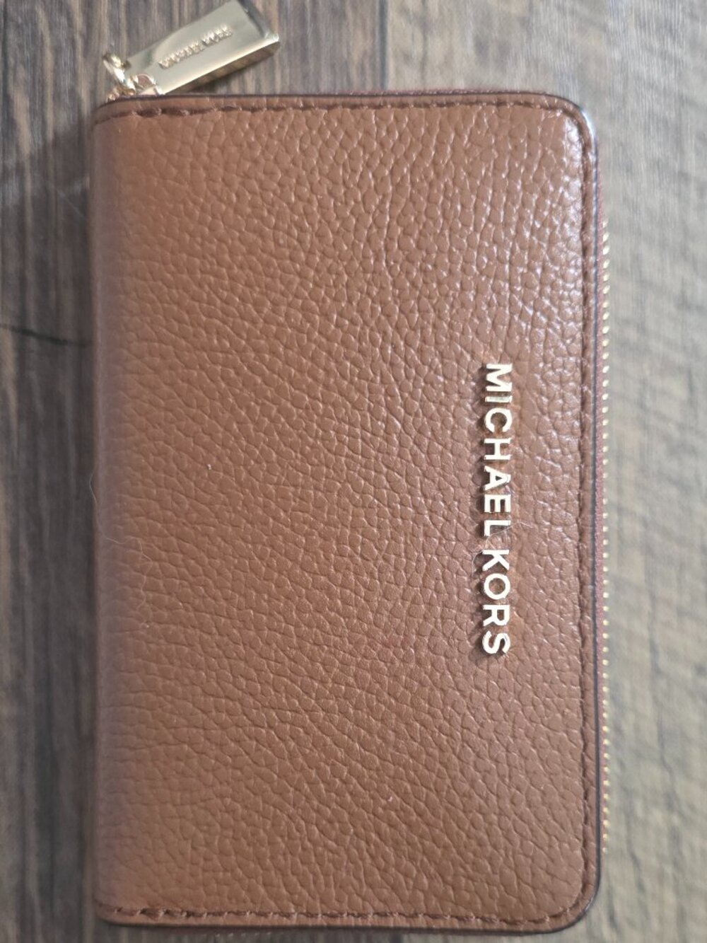 NWT Michael Kors Jet Set Small Zip Around Card Case Wallet Luggage Pebble Leathe